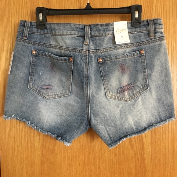 Distressed Denim Shorts - Picture 3 of 4